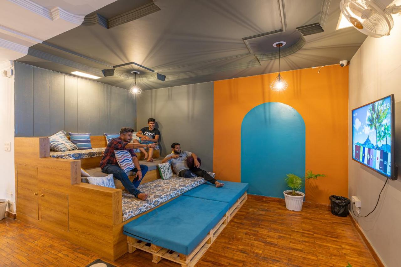 Madpackers Rishikesh Laxman Jhulaホステル エクステリア 写真