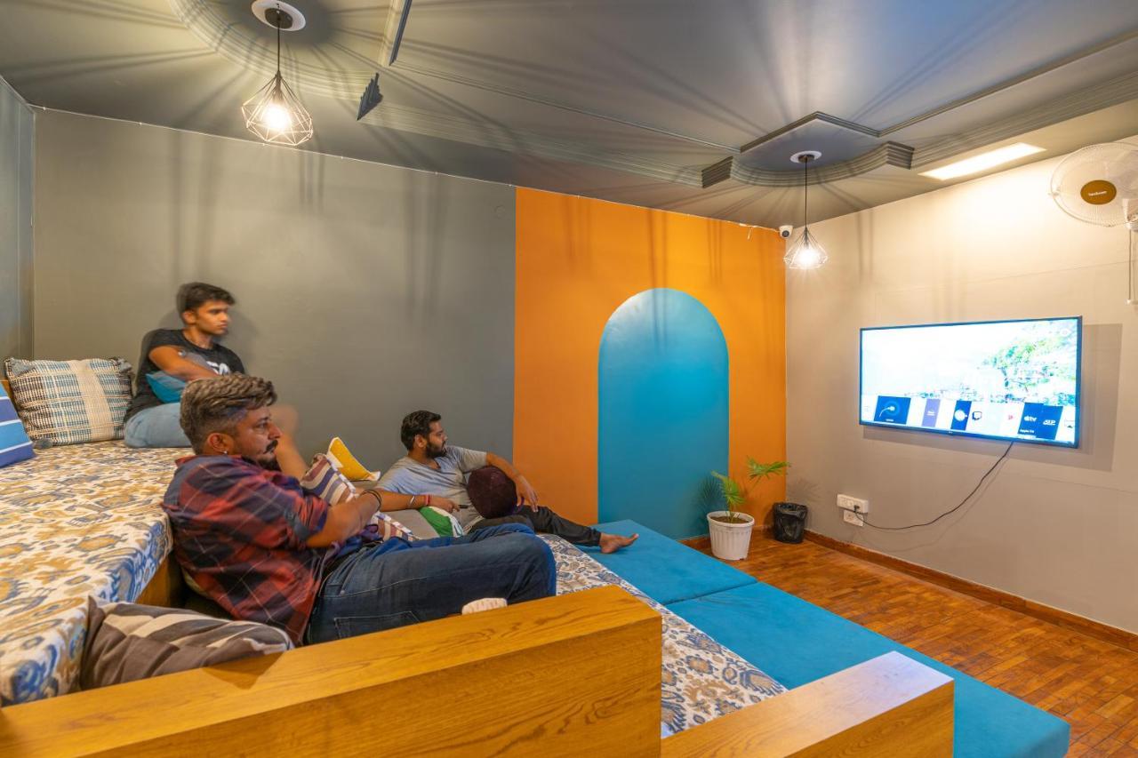 Madpackers Rishikesh Laxman Jhulaホステル エクステリア 写真
